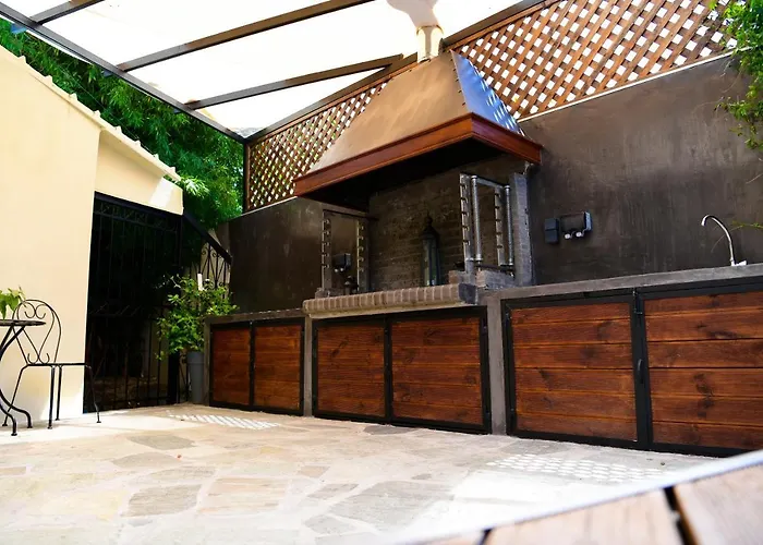 Serenity Luxury Villa, Skiathos * אגיה פאראסקבי