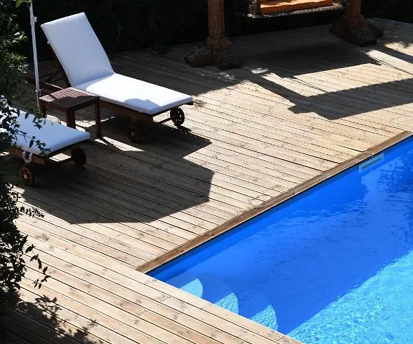 Serenity Luxury Villa, Skiathos * אגיה פאראסקבי